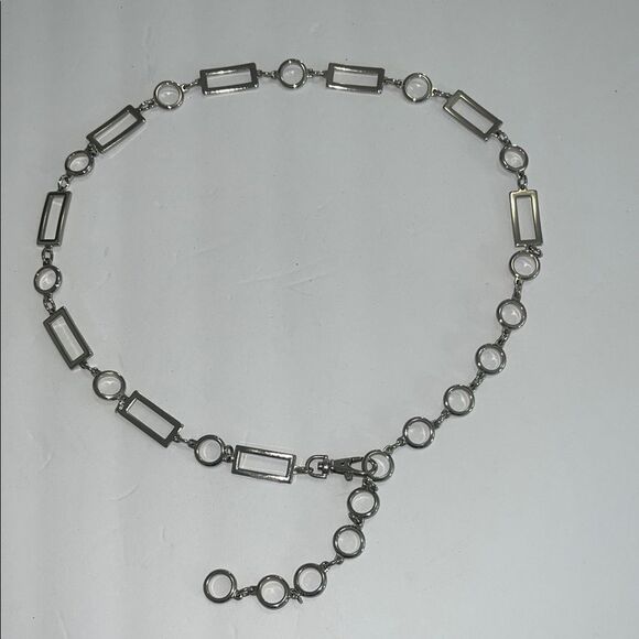 Chic Silver Rectangular Chain Belt